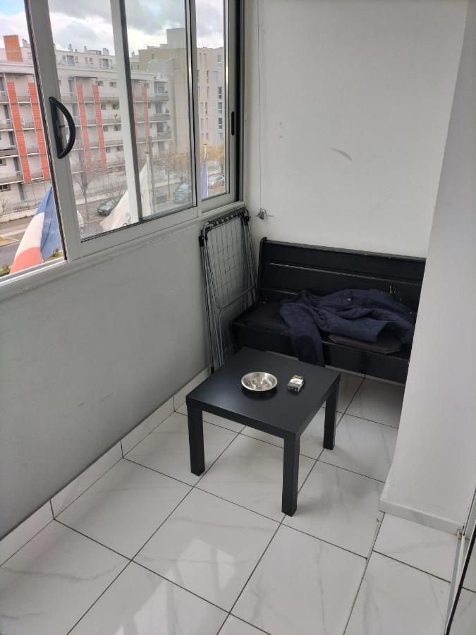Jolie Appartement Proche Tramway Vénissieux Esterno foto